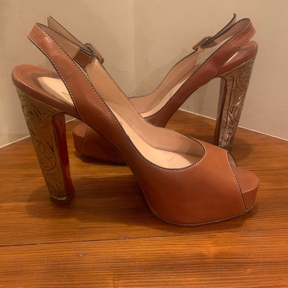 Christian Louboutin Embossed Peep Toe Slingbacks EU39.5 - Picture 4 of 8